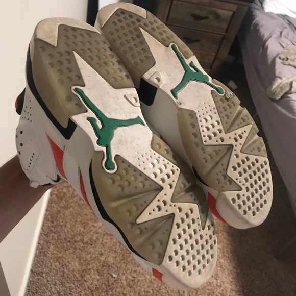 Air Jordan Retro 6 Gatorade - Picture 6 of 6